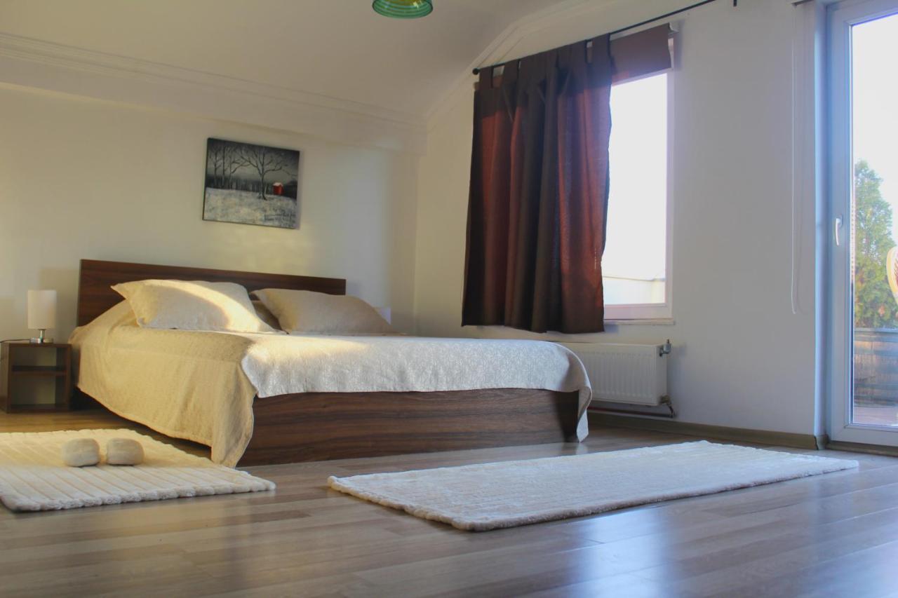 Hotel Kika Pristina Eksteriør bilde